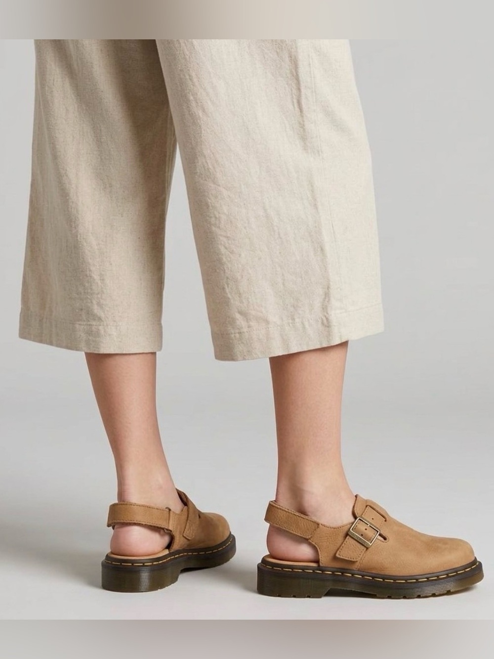 Dr.Martens Jorge II Suede Slingback Mule in Tumbled Tan Nubuck Leather Size 6/7